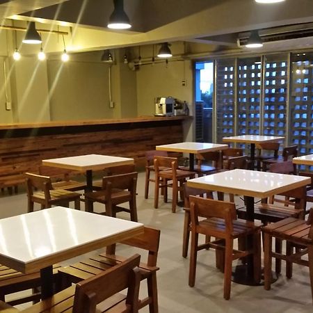 Brblock Boutique And Residences Makati City Dış mekan fotoğraf