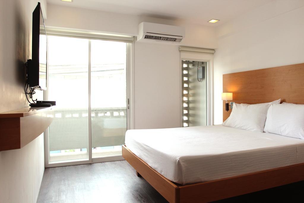 Brblock Boutique And Residences Makati City Oda fotoğraf